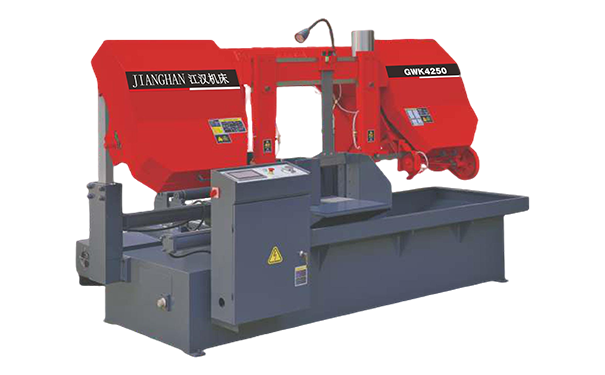 建始GWK4250数控双柱卧式带锯床