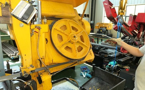 建始金属带锯床的日常使用和保养注意事项！